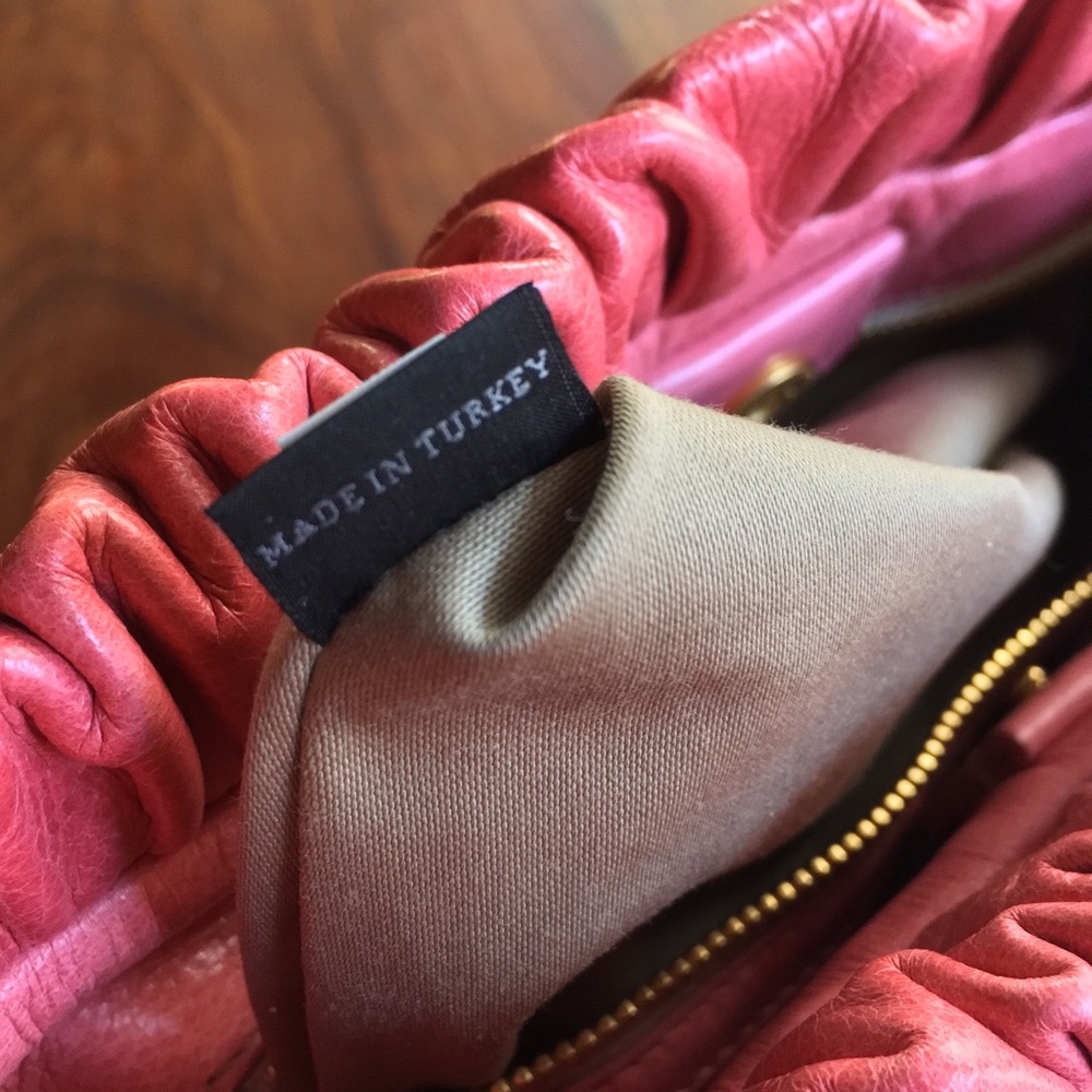 Miu Miu Vitello Lux Rosa Crossbody - Picture 4 of 17